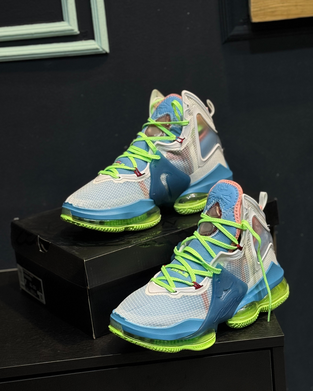 Nike lebron 19