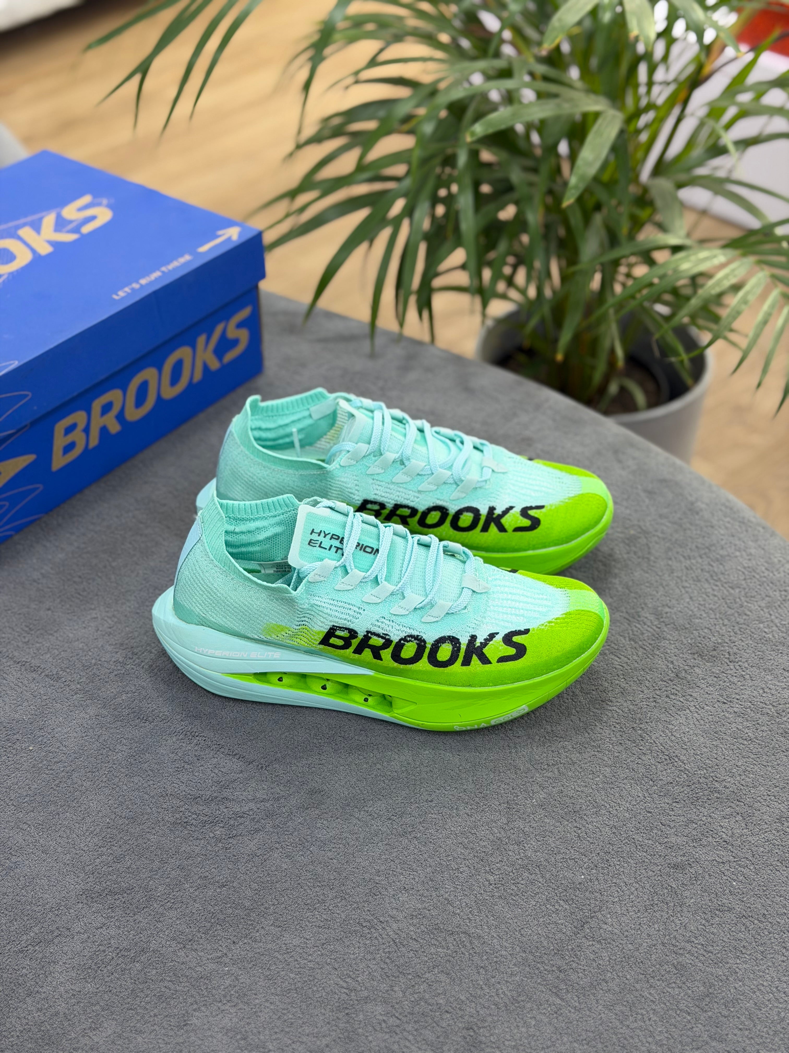 BROOKS VERDE