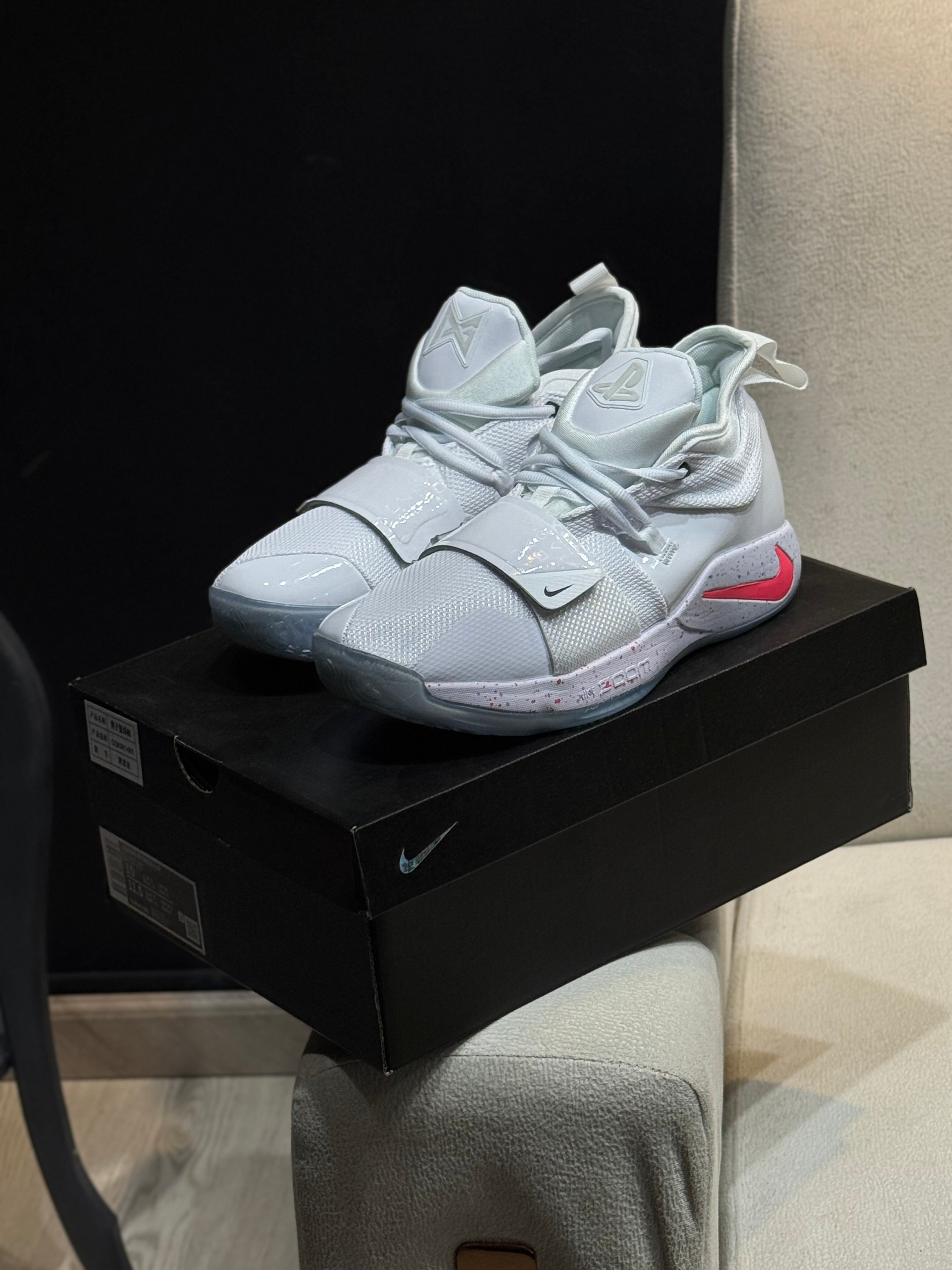 Nike PG playstation