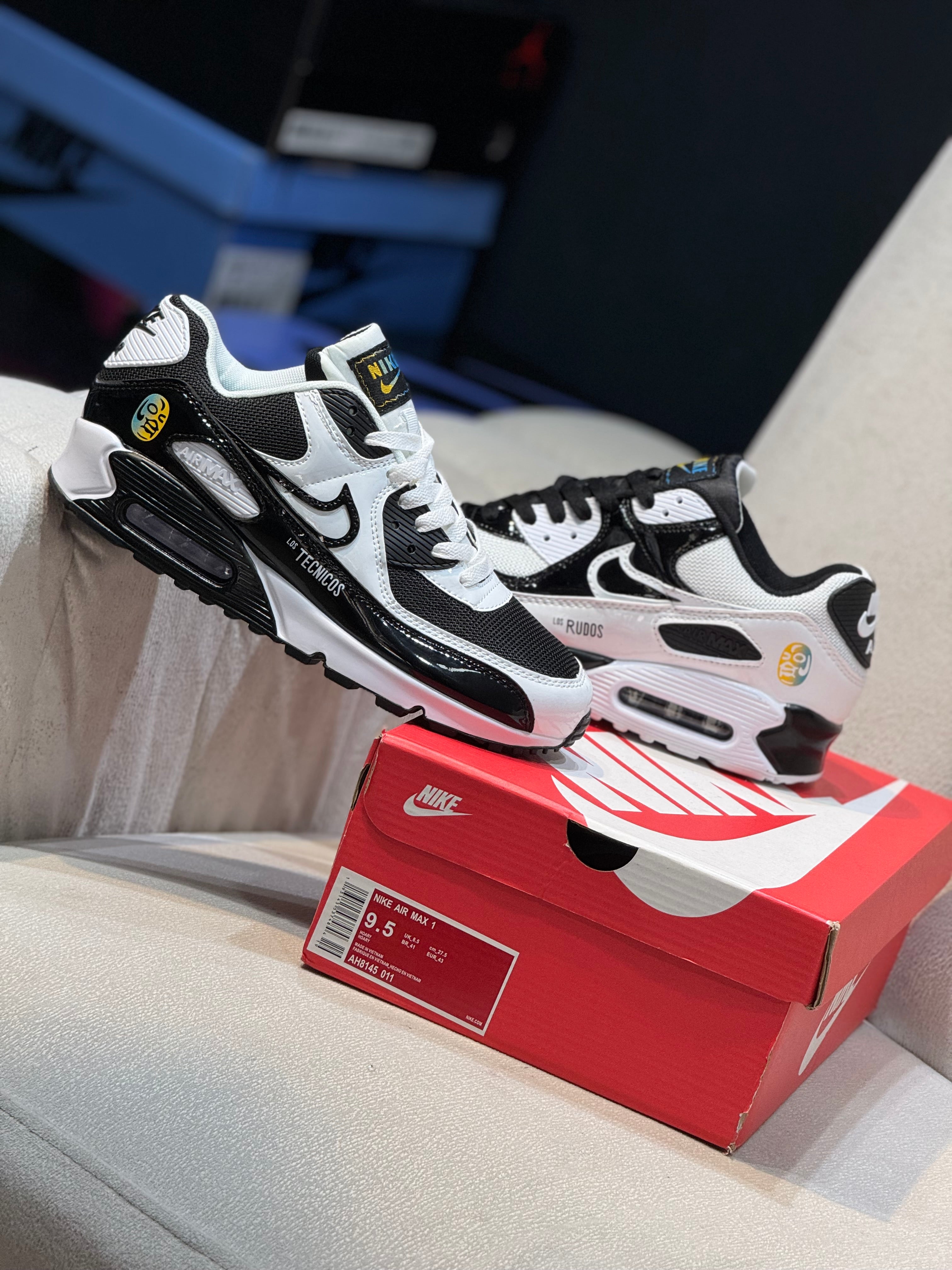 Nike Air Max 90 lucha libre