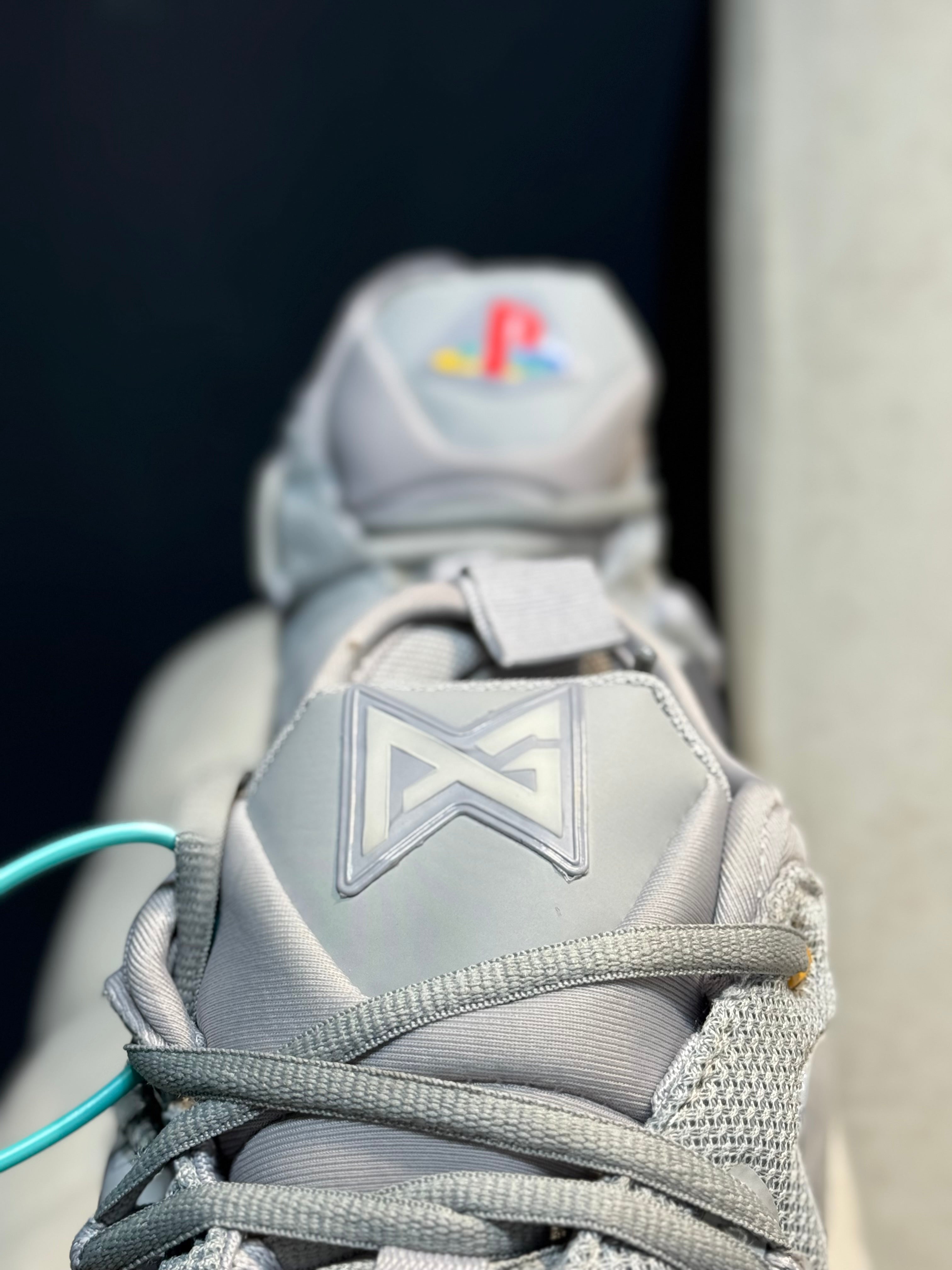 Nike pg2