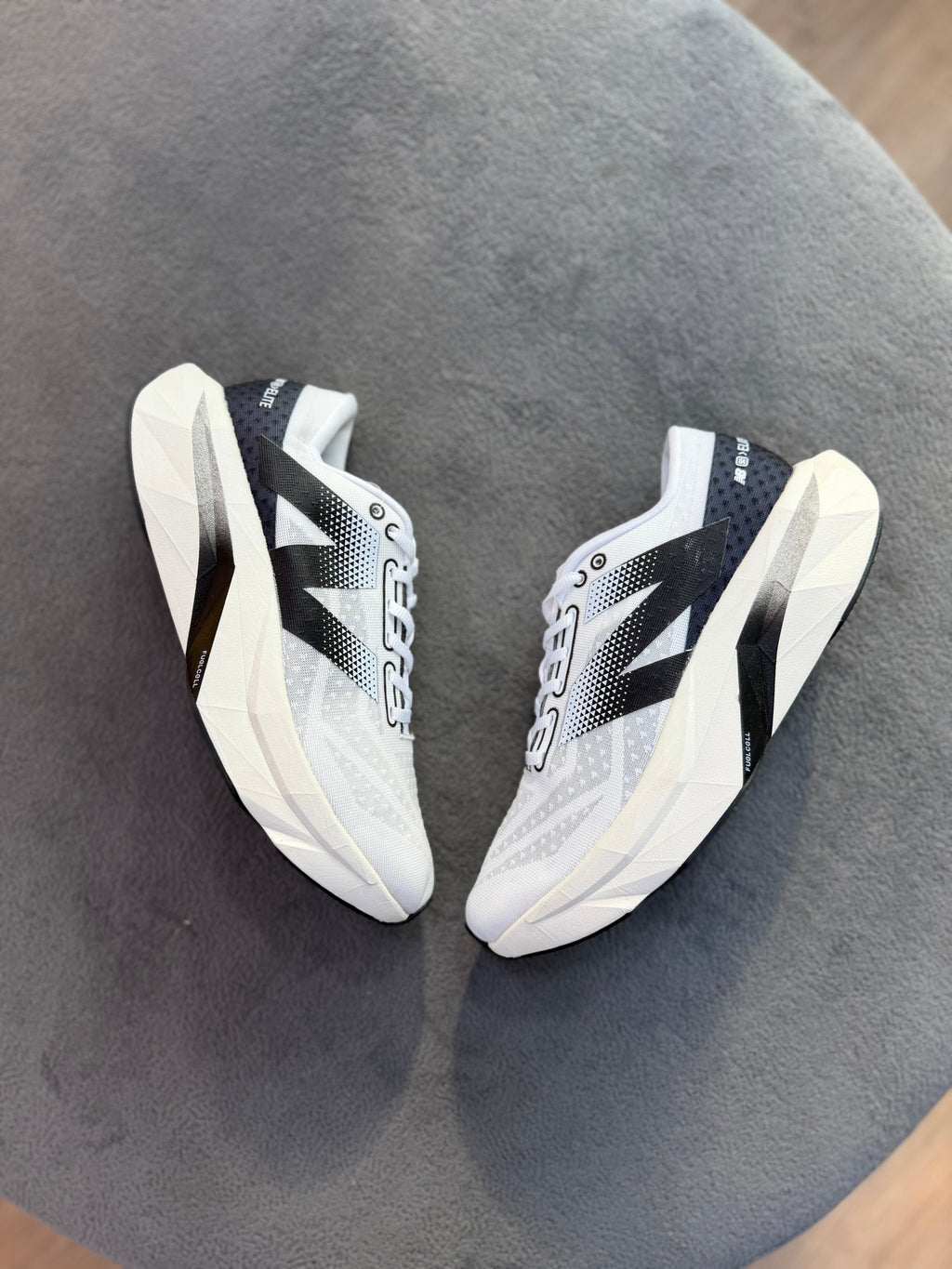 NB ELITE BLANCA