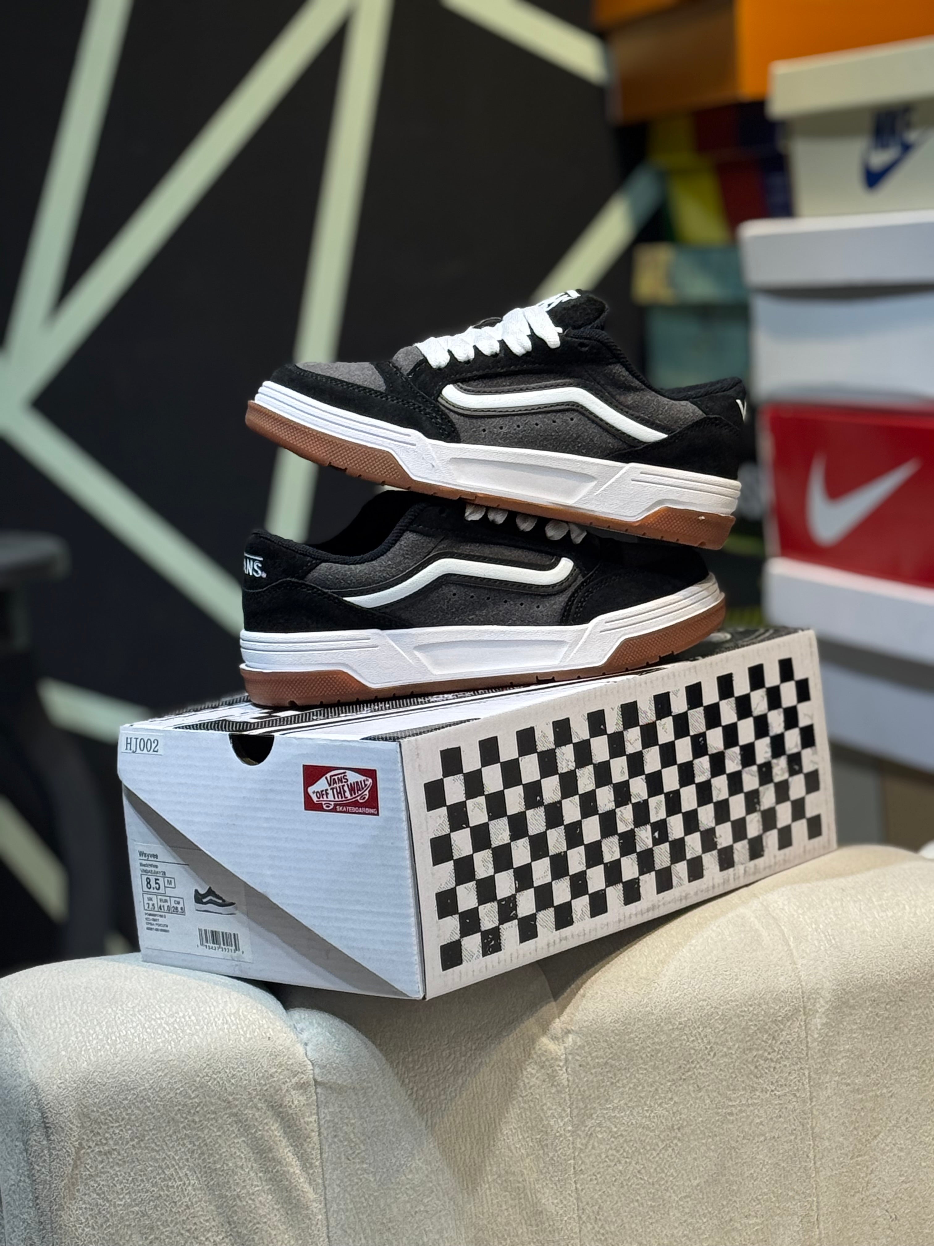Vans hylane