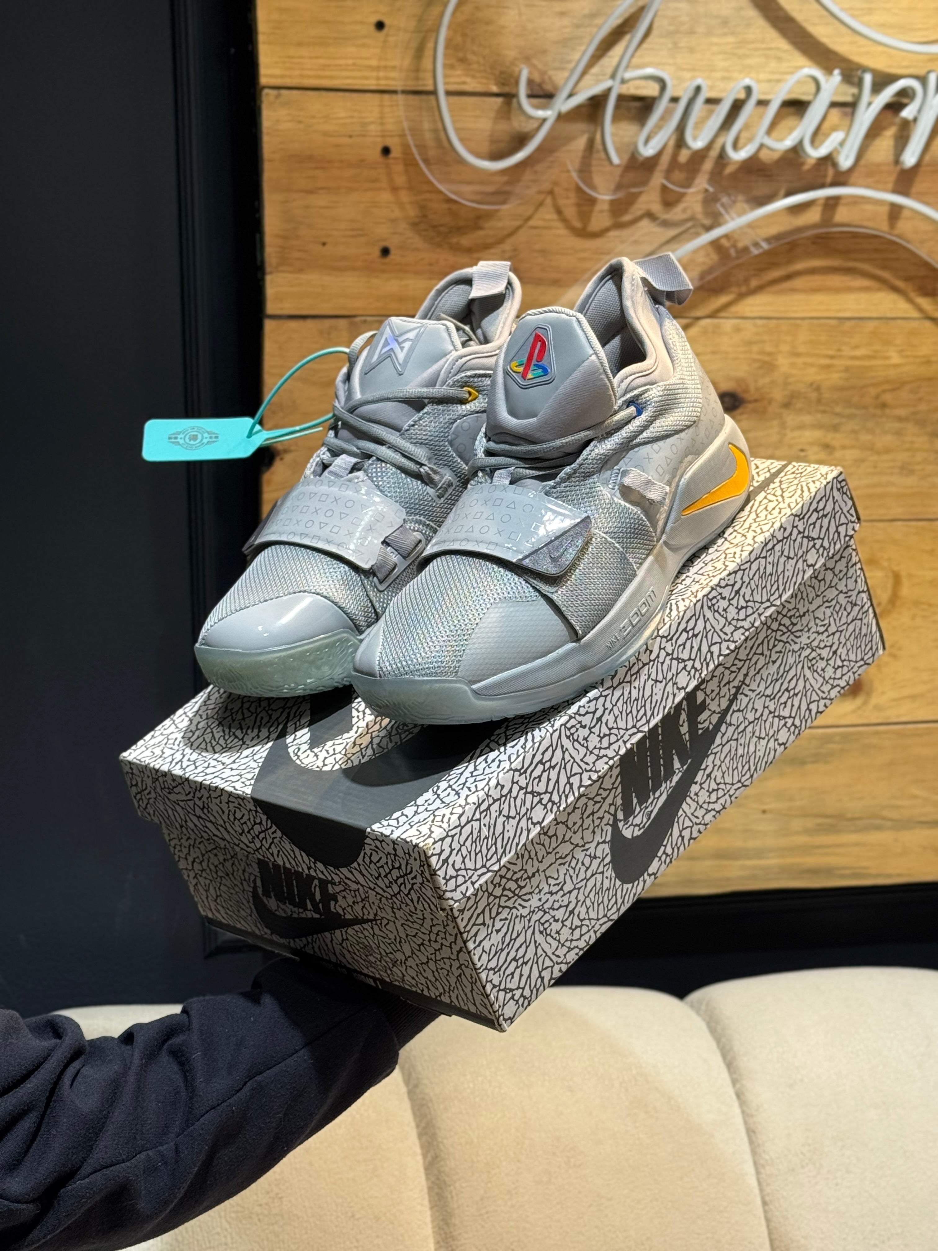 Nike pg2