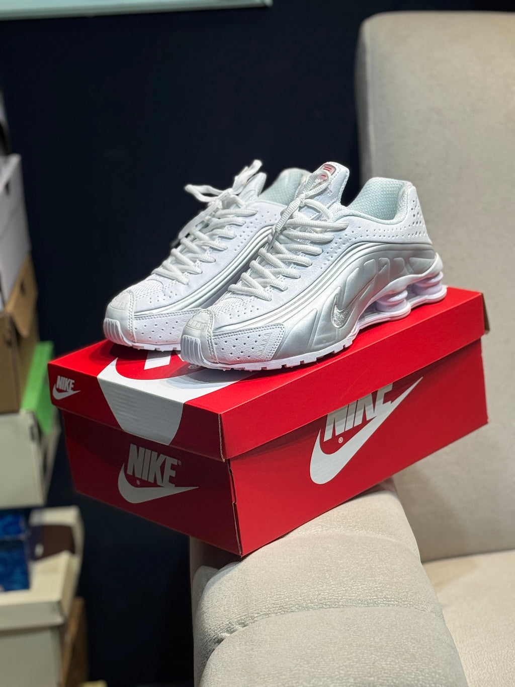 Nike shox r4