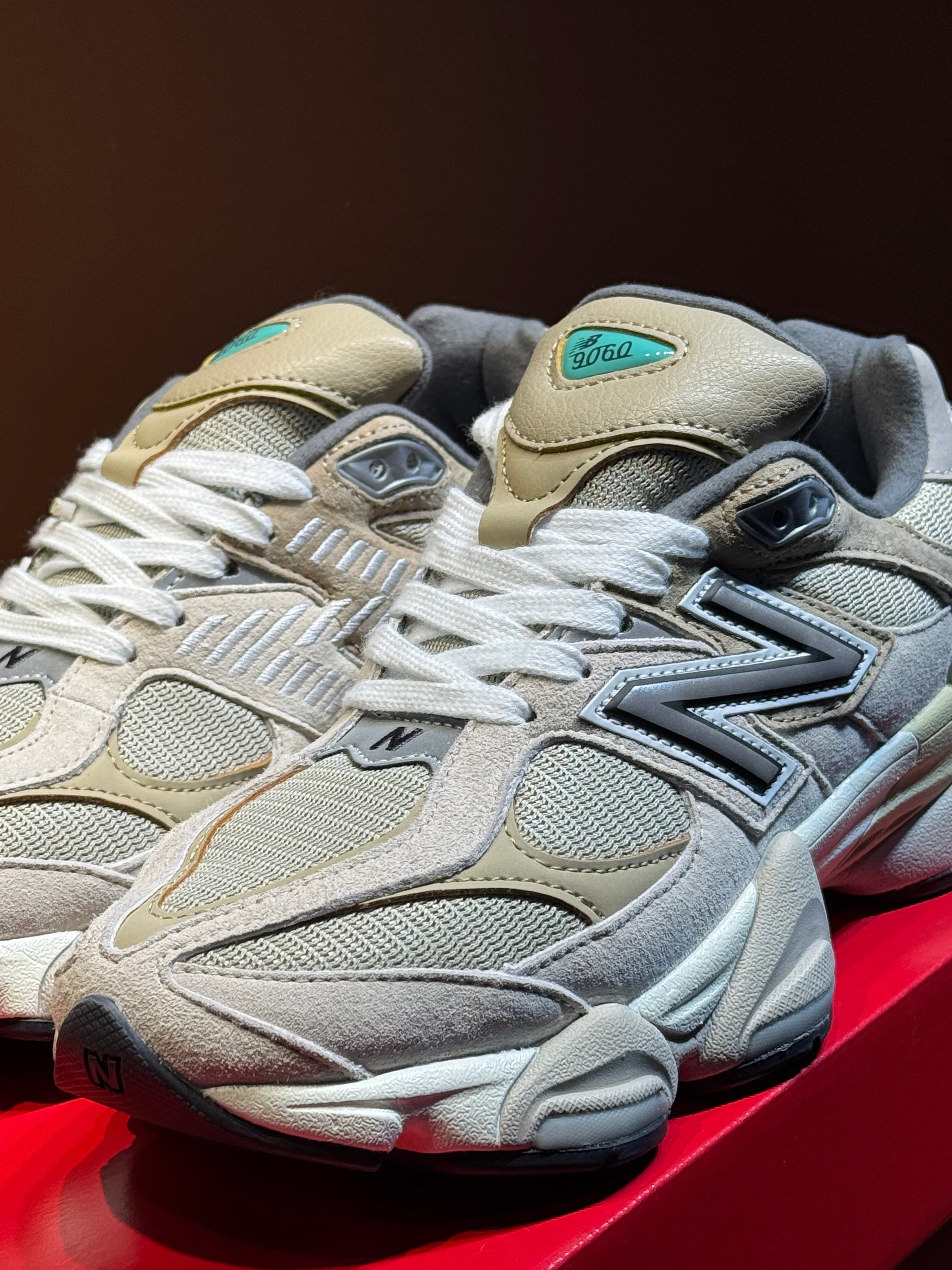 New Balance 9060