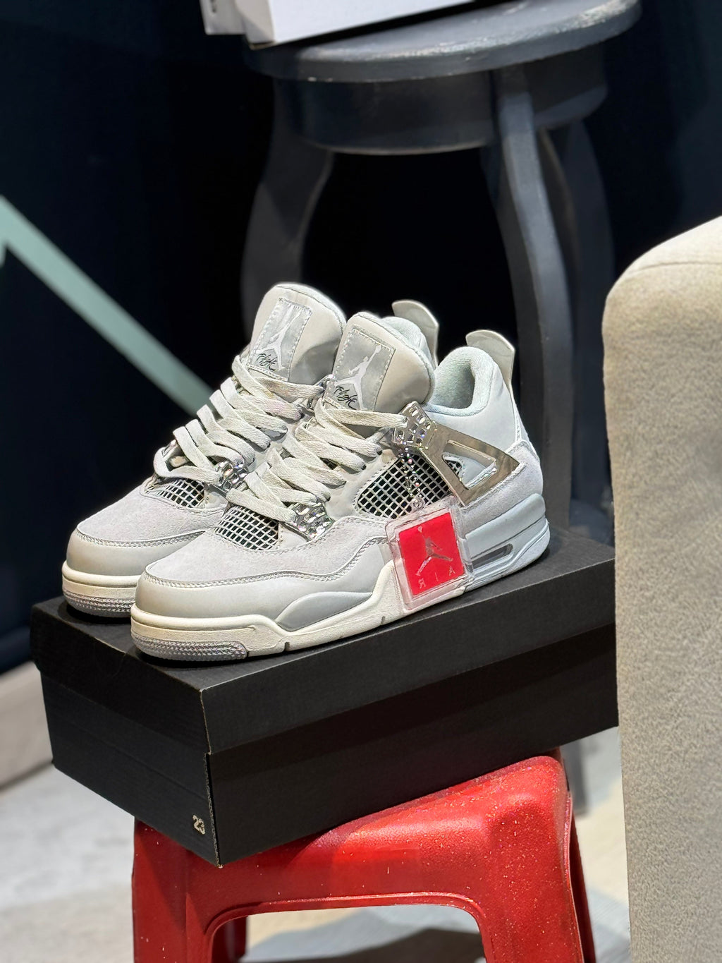 Jordan retro 4 frozen