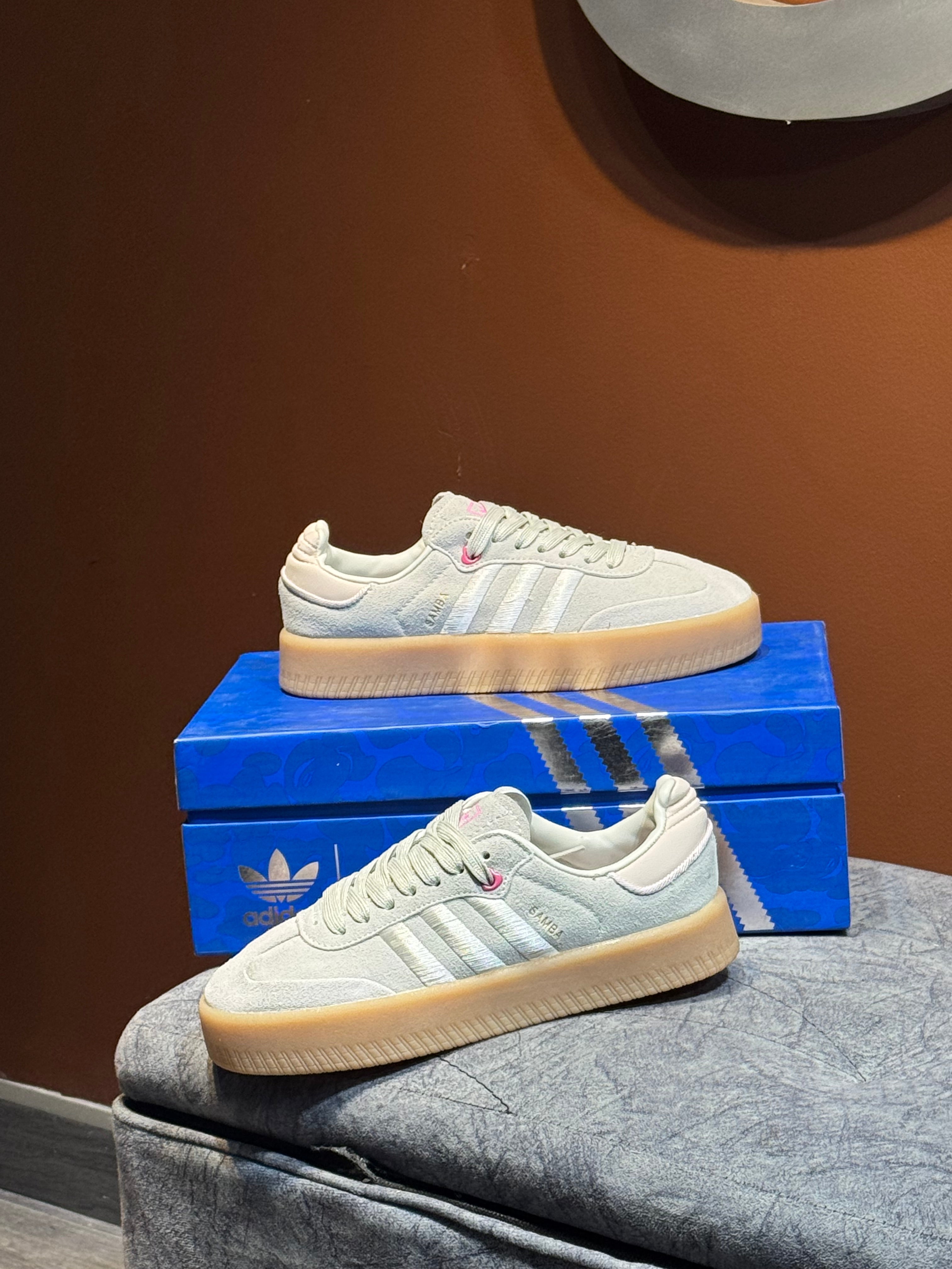 Adidas samba