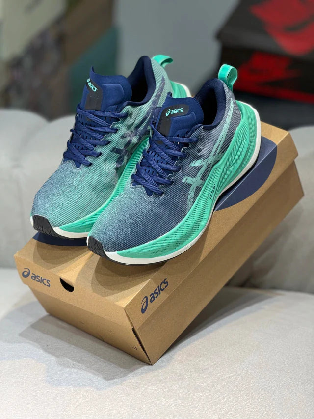 ASICS Superblast
