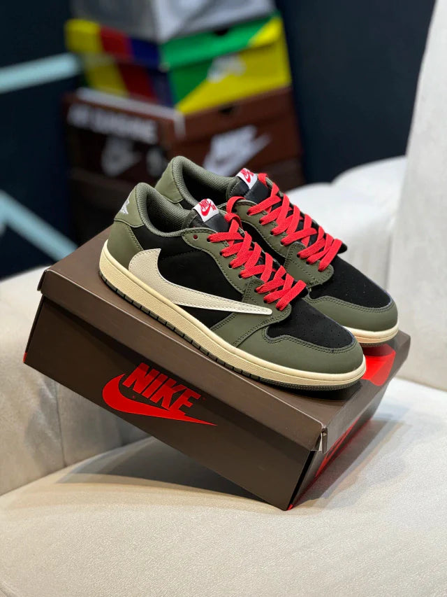 Nike Travis Scott