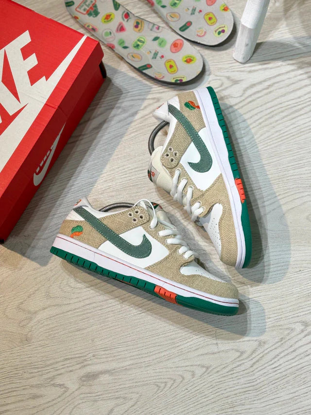 Nike Dunk x jarritos