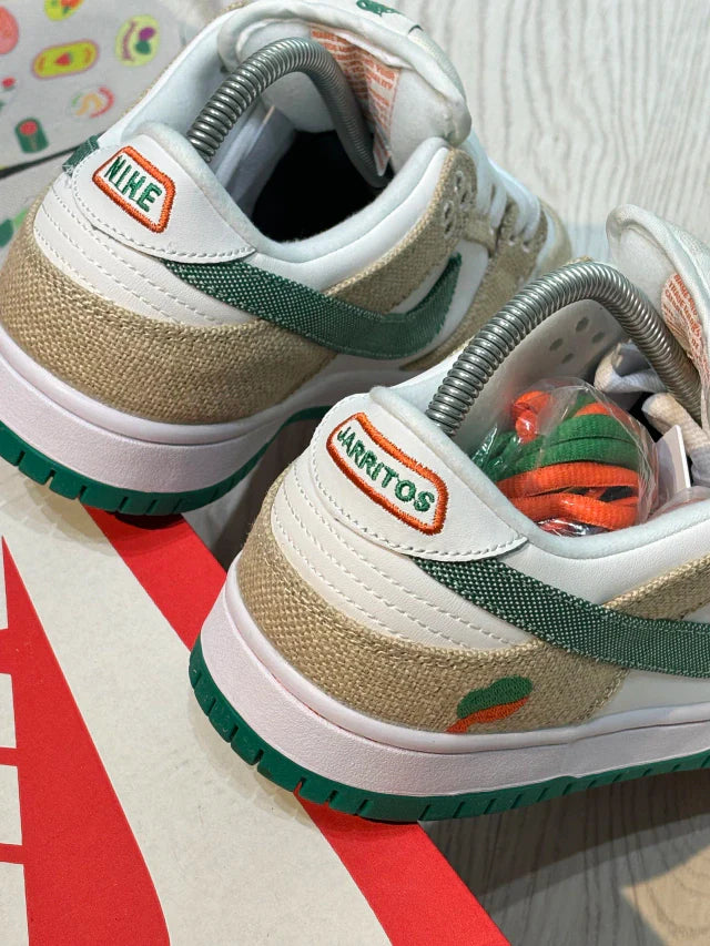 Nike Dunk x jarritos