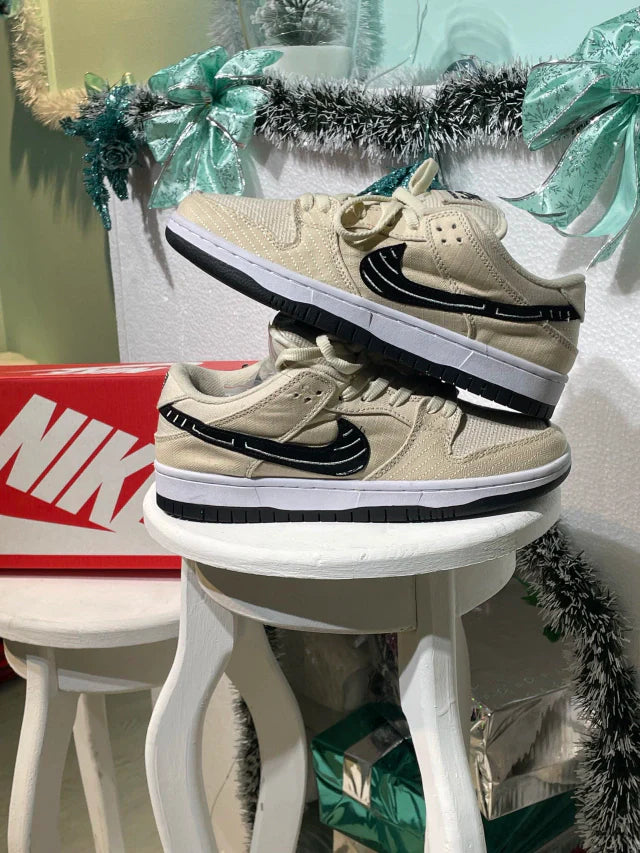 Nike Dunk Low Albino