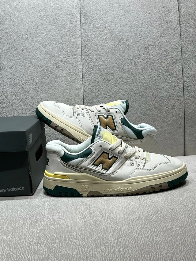 New Balance 550
