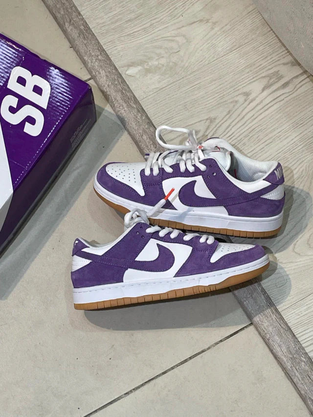 Nike Iso Orange Label Court Purple