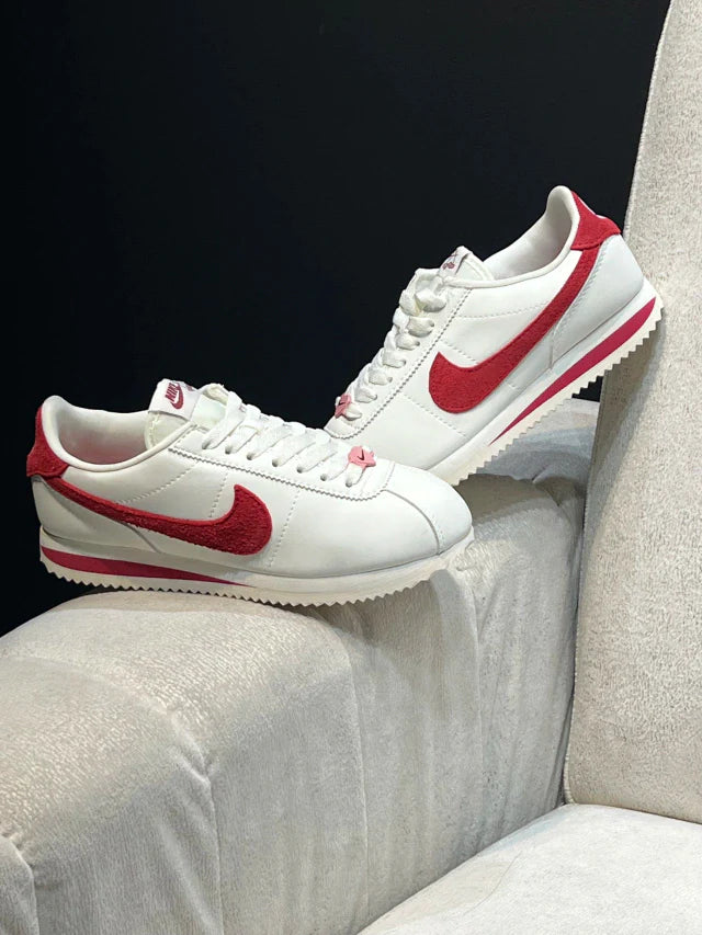 Nike Cortez San Valentín