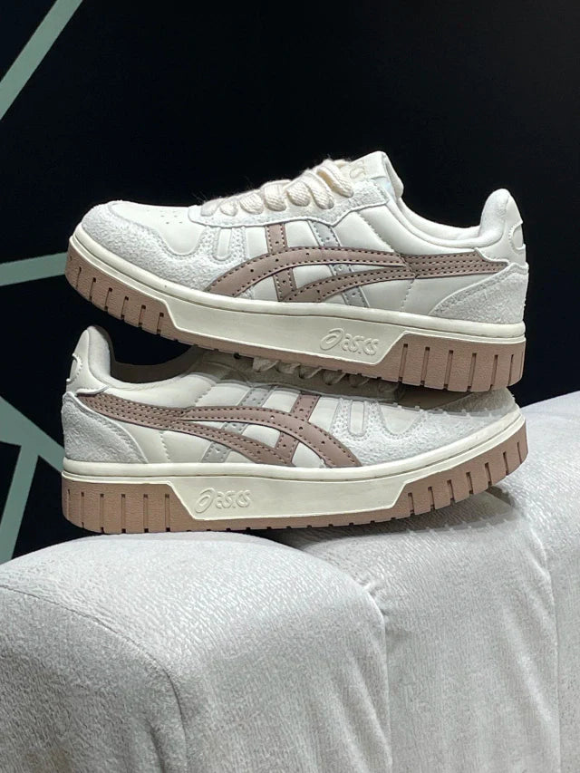 ASICS Court