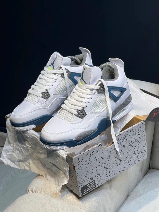 Jordan Retro 4 Military Blue