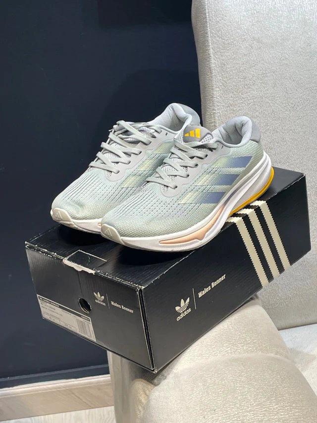Adidas Supernova