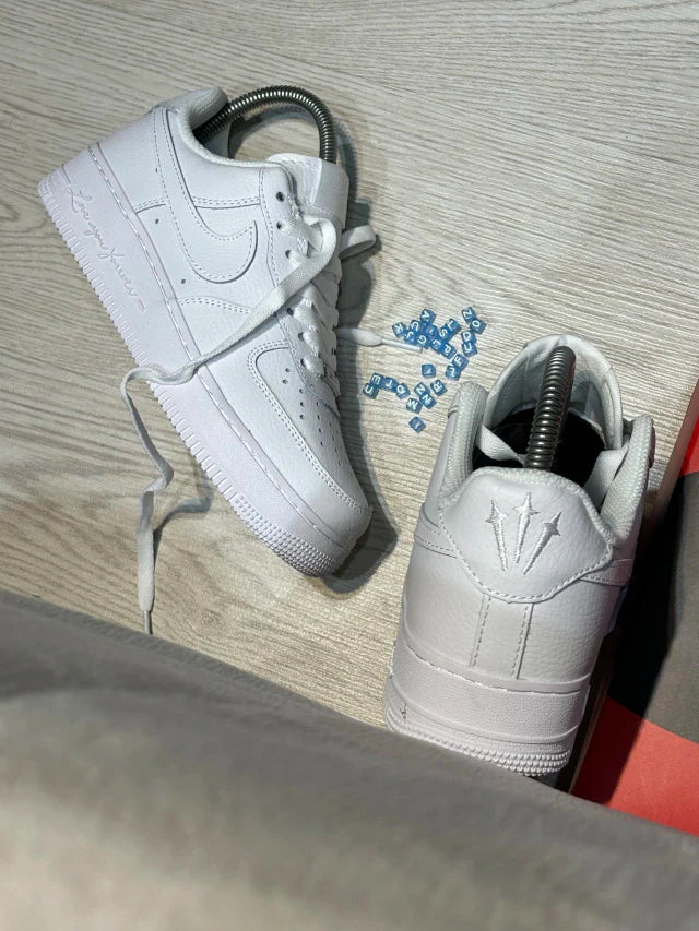 Nike Air Force one x Drake