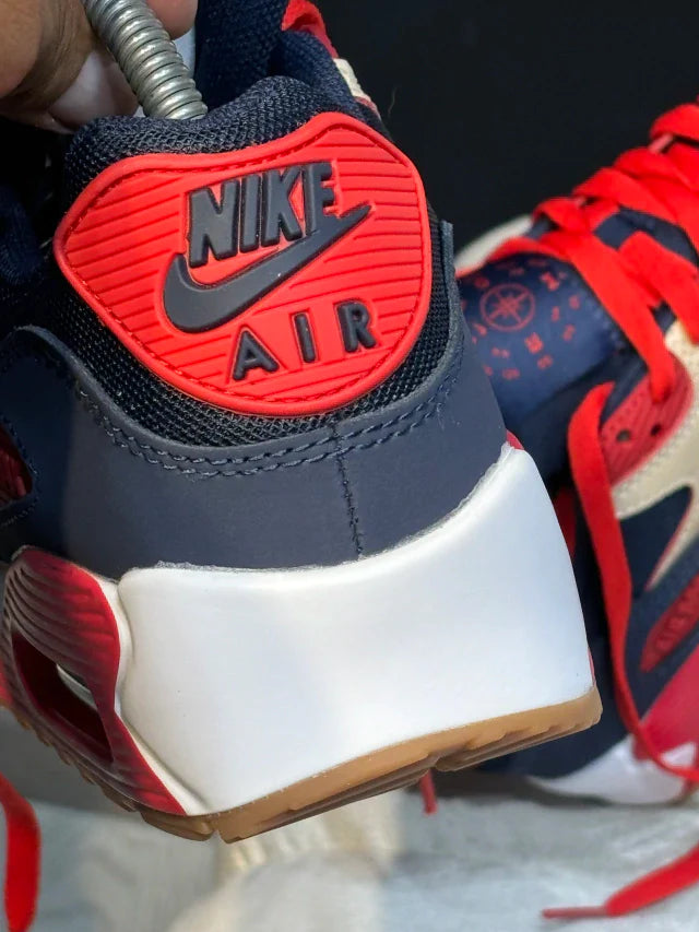 Nike Air Max 90