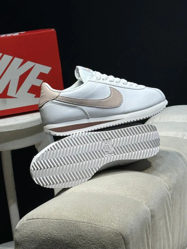 Nike Cortez