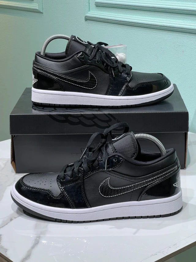 Jordan retron1 Low
