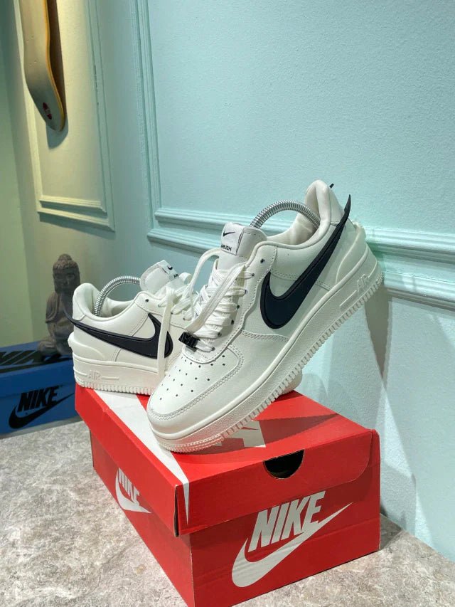 Nike Air Force one x Ambush