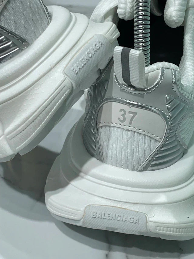 Balenciaga 3XL
