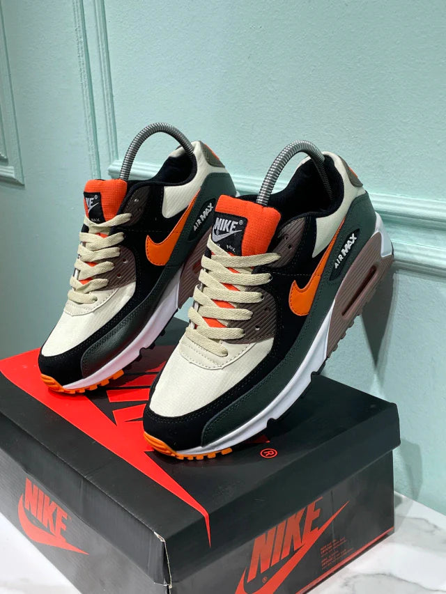 Nike Air Max 90